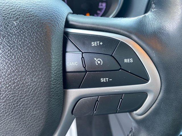 used 2022 Jeep Grand Cherokee WK car, priced at $29,919