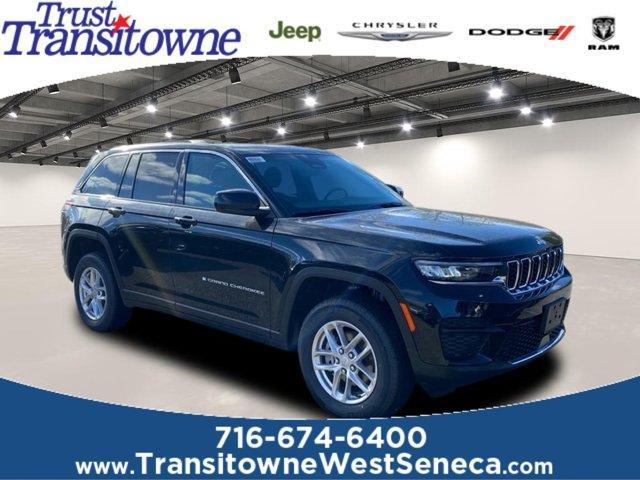 new 2025 Jeep Grand Cherokee car, priced at $39,977