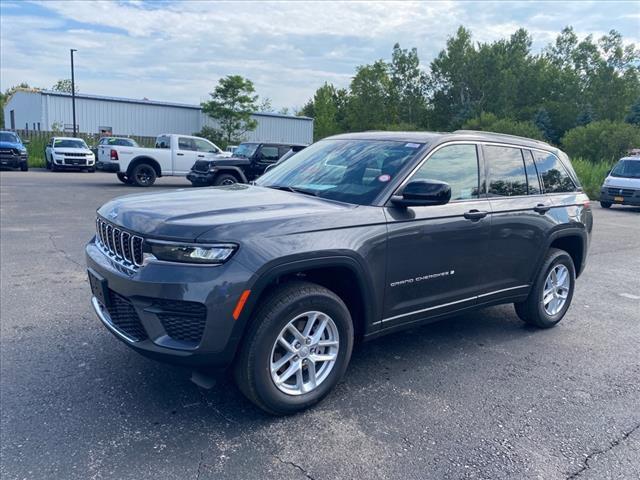 new 2024 Jeep Grand Cherokee car, priced at $41,149