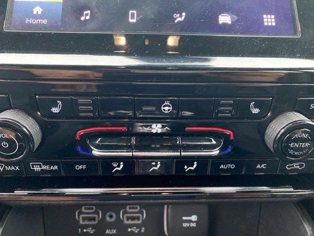 used 2023 Jeep Grand Cherokee car, priced at $32,606