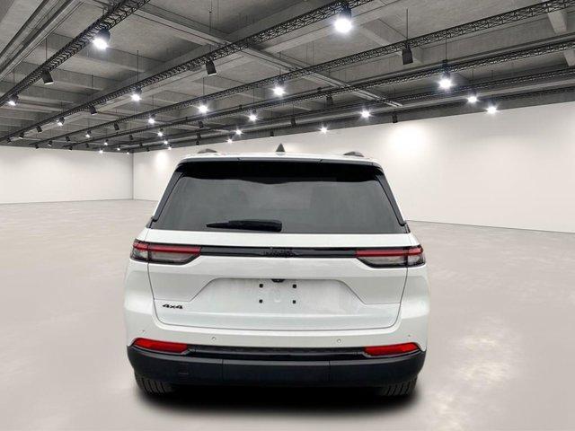 used 2023 Jeep Grand Cherokee car, priced at $32,606