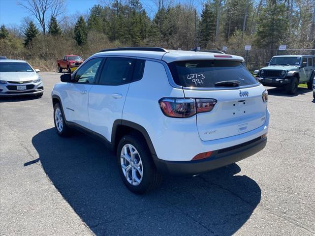 new 2024 Jeep Compass car, priced at $29,576