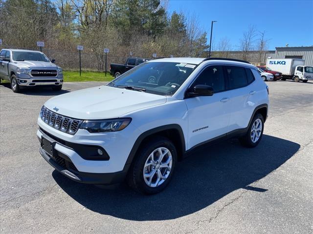 new 2024 Jeep Compass car, priced at $29,576