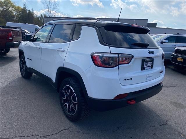 new 2024 Jeep Compass car, priced at $32,229