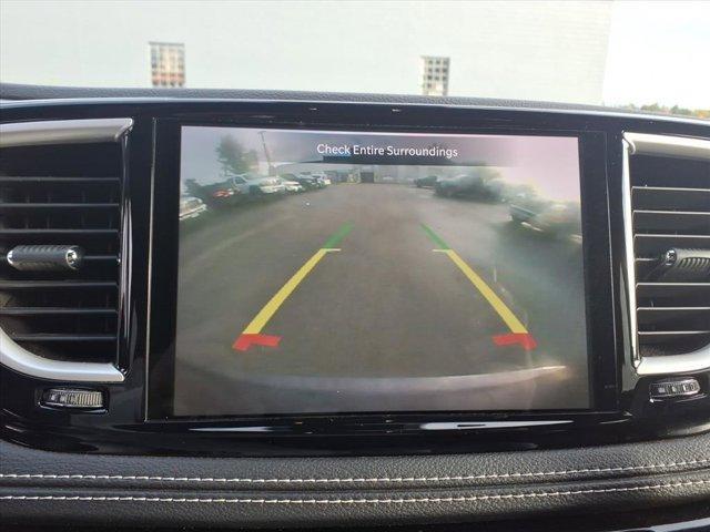 used 2022 Chrysler Pacifica car