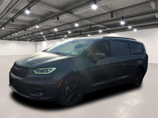 used 2022 Chrysler Pacifica car