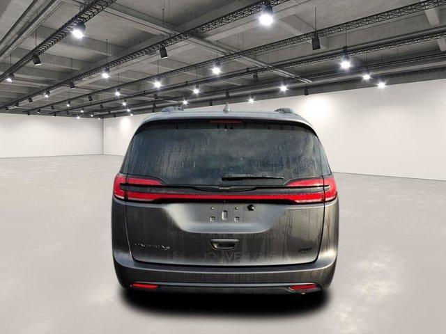 used 2022 Chrysler Pacifica car