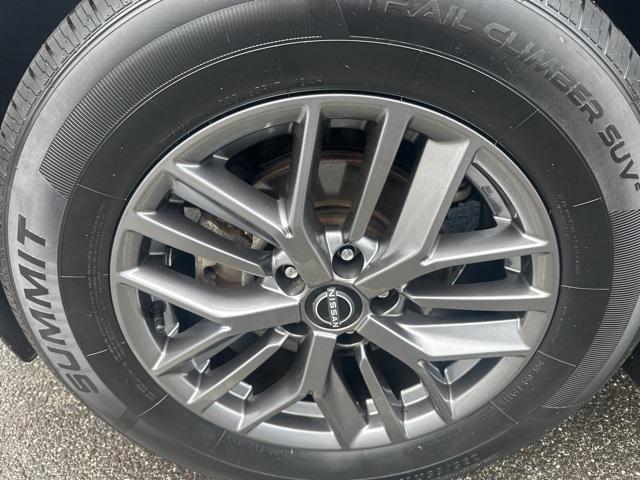 used 2022 Nissan Rogue car, priced at $19,897