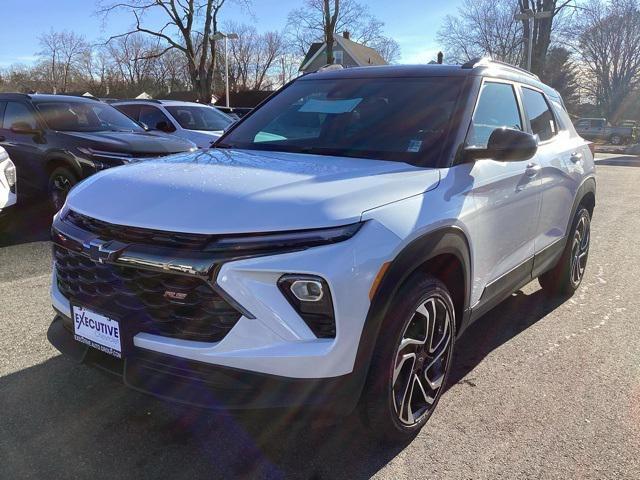 new 2025 Chevrolet TrailBlazer car, priced at $33,426