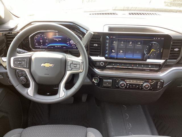 new 2024 Chevrolet Silverado 1500 car, priced at $52,318