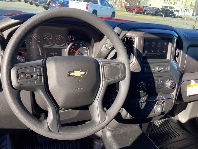 new 2024 Chevrolet Silverado 1500 car, priced at $33,288