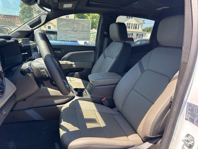 new 2025 Chevrolet Colorado car, priced at $51,647