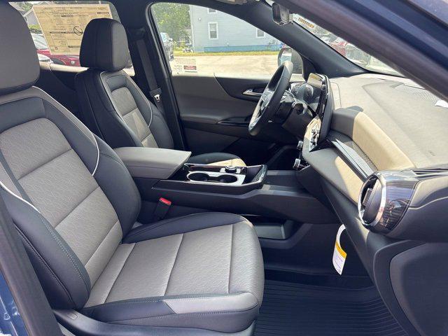 new 2026 Chevrolet Equinox car, priced at $33,061