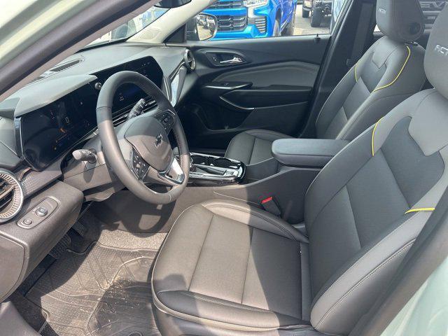 new 2025 Chevrolet Trax car, priced at $26,492