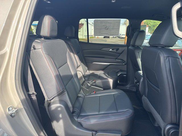 new 2026 Chevrolet Traverse car, priced at $53,679