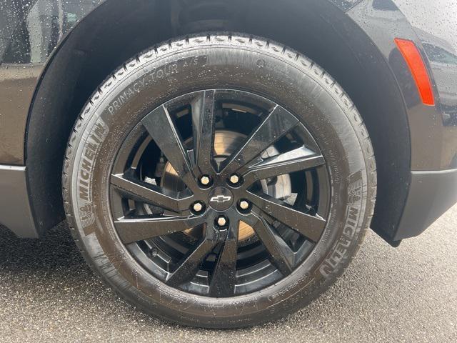 used 2024 Chevrolet Equinox car, priced at $23,550