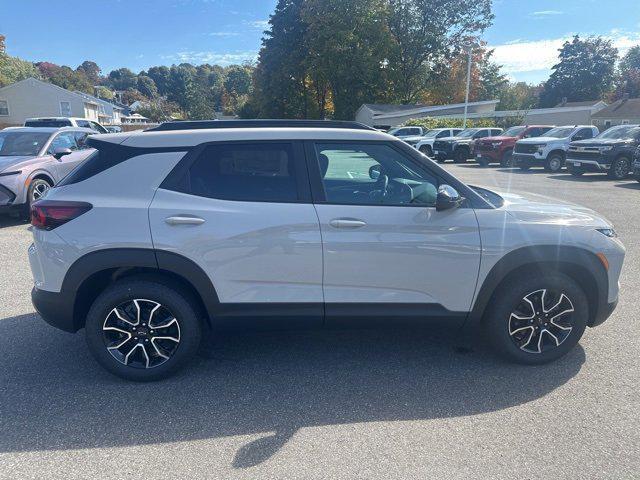 new 2026 Chevrolet TrailBlazer car, priced at $33,150