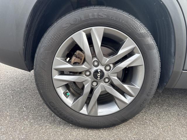 used 2023 Kia Seltos car, priced at $19,997
