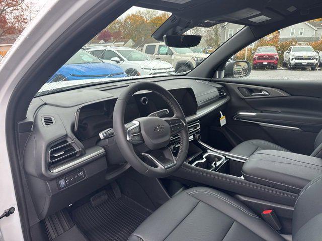 new 2026 Chevrolet Traverse car, priced at $46,424