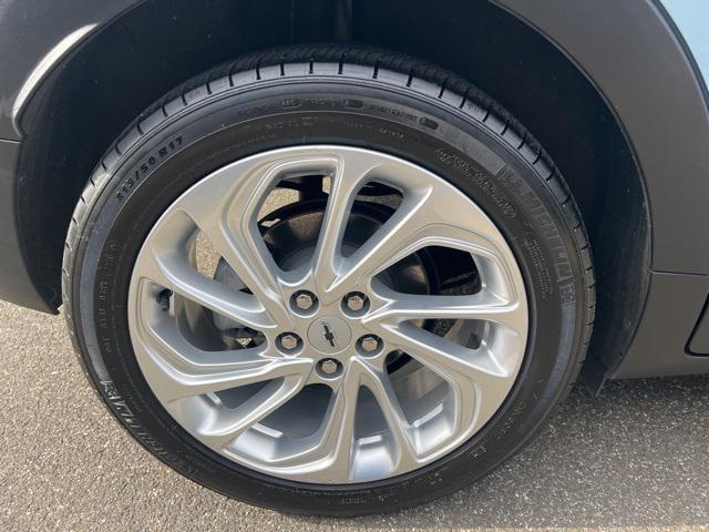 used 2022 Chevrolet Bolt EUV car, priced at $18,950