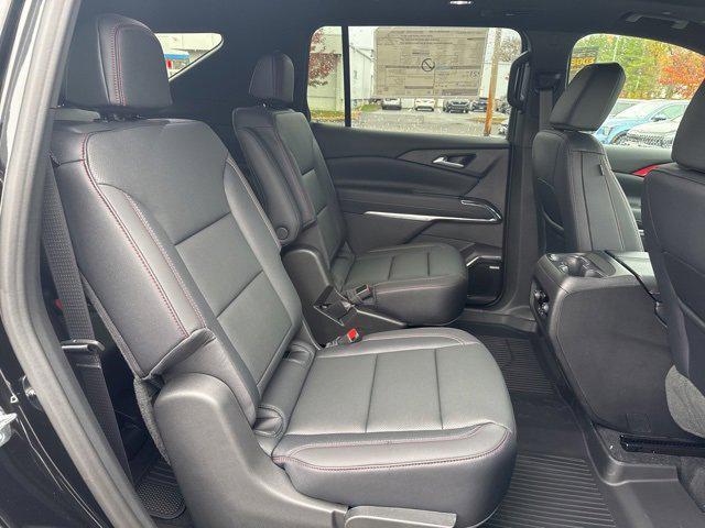 new 2026 Chevrolet Traverse car, priced at $57,649