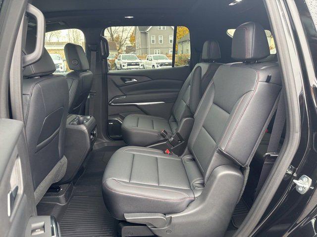 new 2026 Chevrolet Traverse car, priced at $57,649