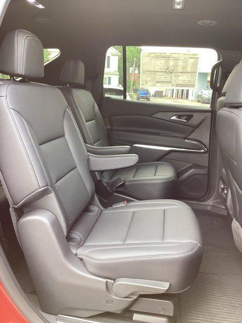 new 2025 Chevrolet Traverse car, priced at $44,765