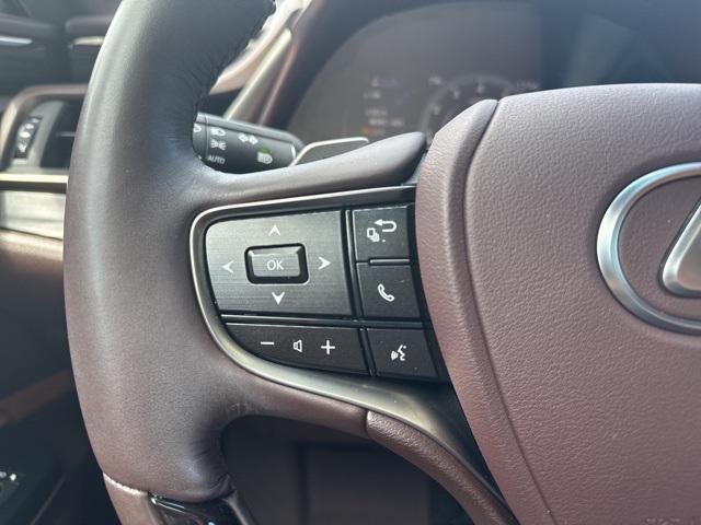 used 2021 Lexus ES 250 car, priced at $29,746
