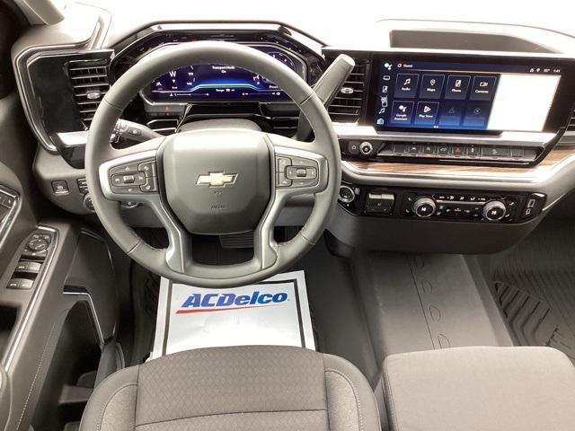 new 2024 Chevrolet Silverado 1500 car, priced at $52,250