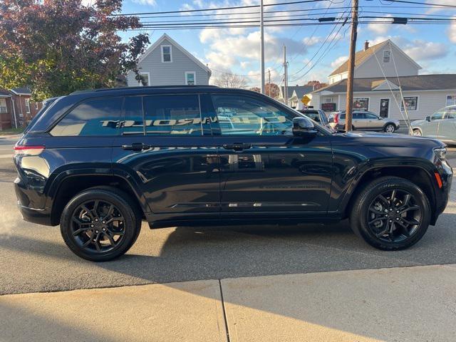 used 2023 Jeep Grand Cherokee 4xe car, priced at $29,355