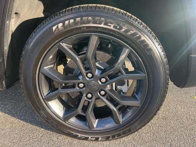 used 2023 Jeep Grand Cherokee 4xe car, priced at $29,355