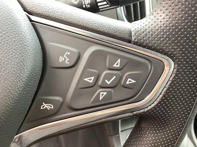 used 2022 Chevrolet Equinox car, priced at $22,054