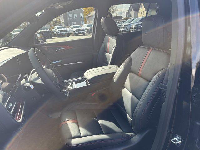 new 2026 Chevrolet Traverse car, priced at $57,019