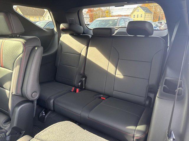 new 2026 Chevrolet Traverse car, priced at $57,019