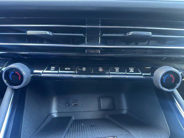 new 2026 Chevrolet Traverse car, priced at $45,970