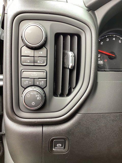 new 2025 Chevrolet Silverado 1500 car, priced at $44,113
