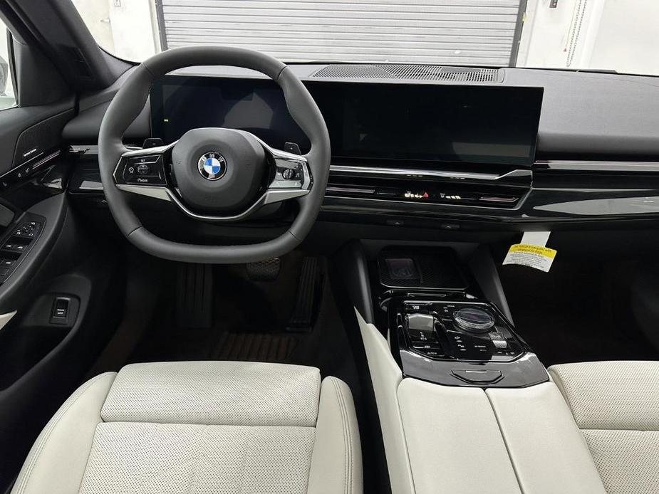 new 2024 BMW 530 car, priced at $61,095