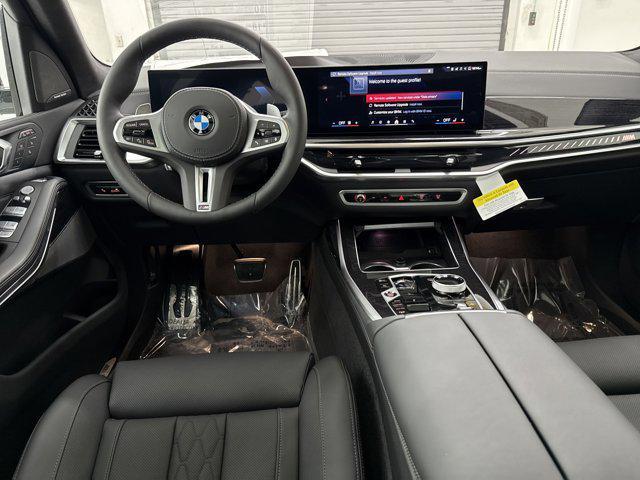 new 2025 BMW X7 car, priced at $119,910