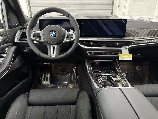 new 2025 BMW X7 car, priced at $118,680