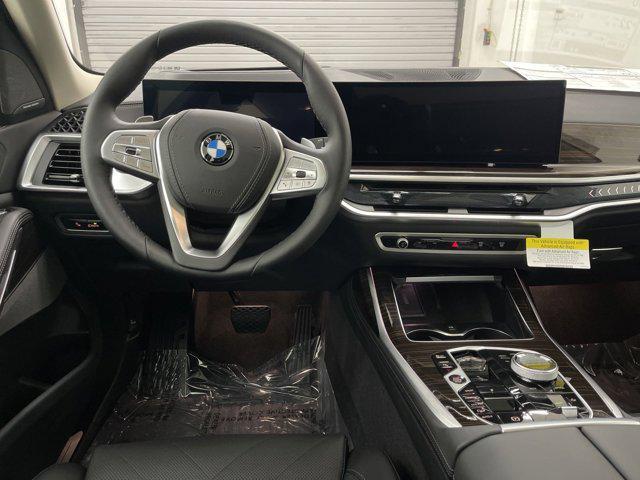 new 2025 BMW X7 car, priced at $92,500