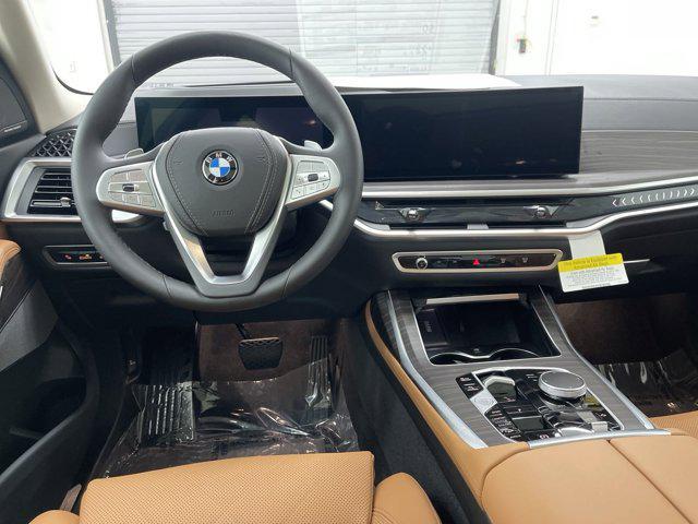 new 2025 BMW X7 car, priced at $92,700