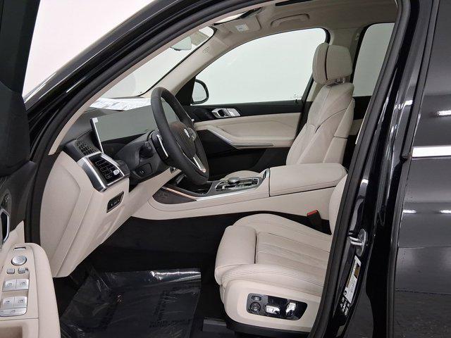 new 2026 BMW X7 car, priced at $91,615