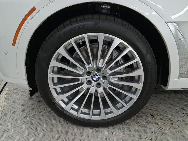 new 2026 BMW X7 car, priced at $96,285