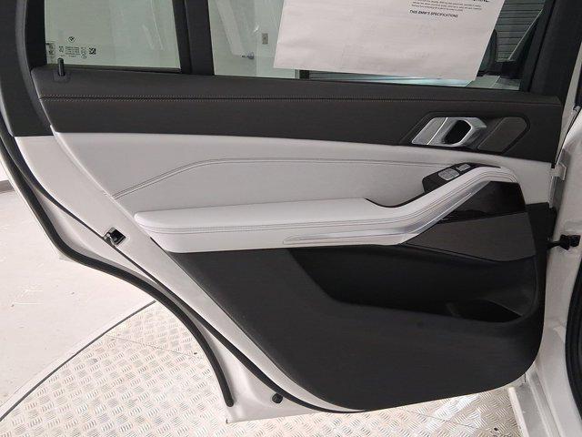 new 2026 BMW X7 car, priced at $96,285