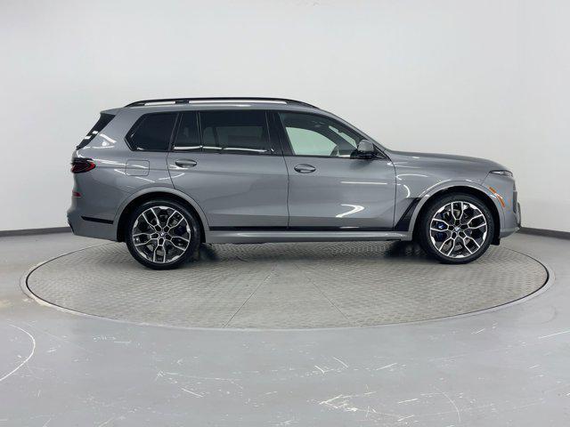 new 2026 BMW X7 car, priced at $98,085