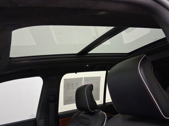 used 2022 Jeep Grand Cherokee car, priced at $33,998