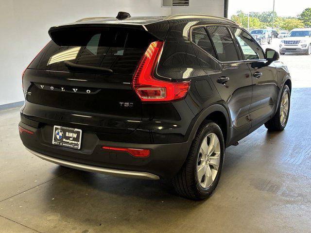 used 2021 Volvo XC40 car, priced at $26,998