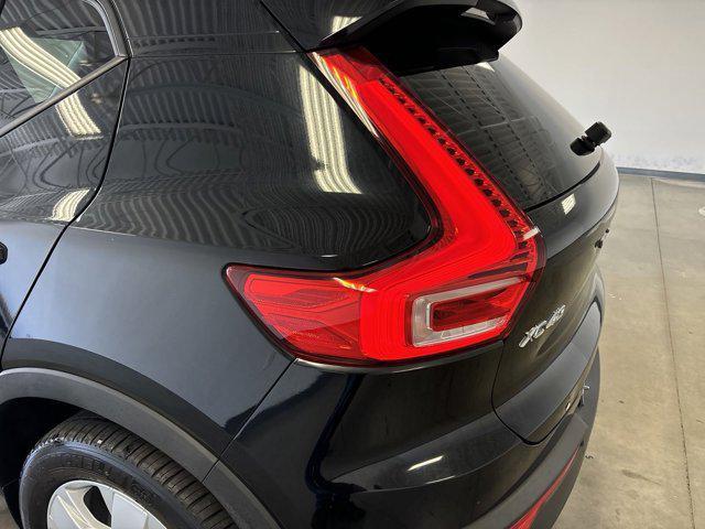 used 2021 Volvo XC40 car, priced at $26,998