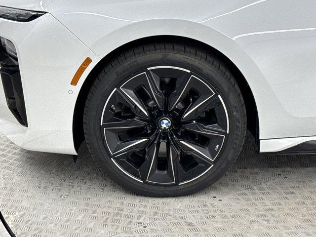 new 2025 BMW 760 car, priced at $138,205