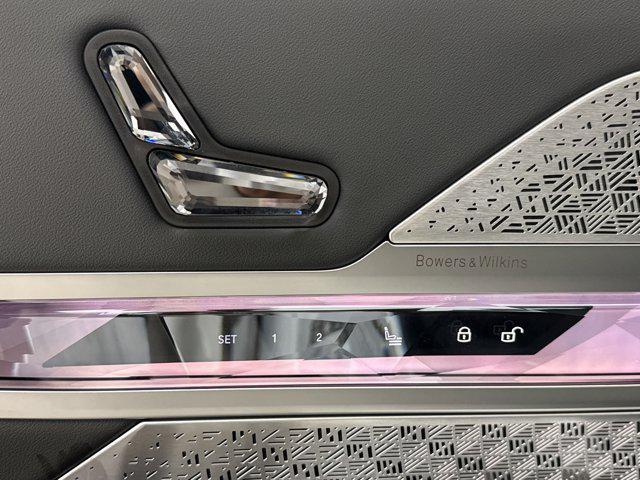 new 2025 BMW 760 car, priced at $138,205